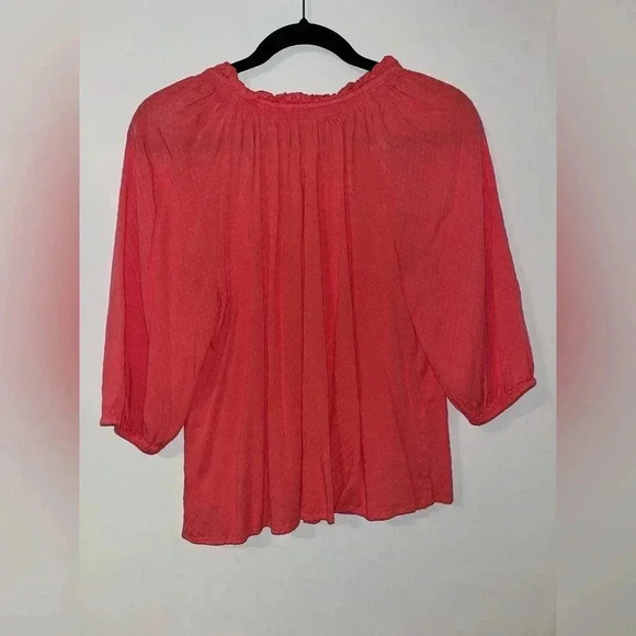 Crown & Ivy Blouse Size Petite Small - Picture 4 of 5